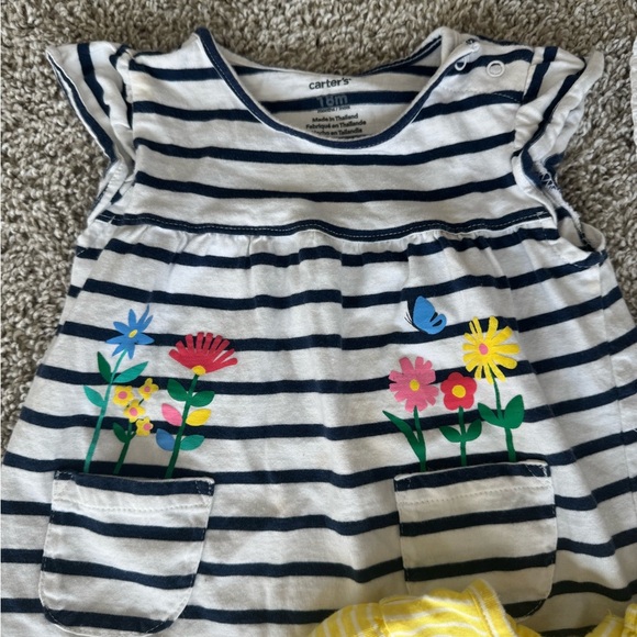 Girls Tops Bundle – Striped Floral, Eyelet White & Yellow Tee – Size 18 Months - Picture 4 of 7
